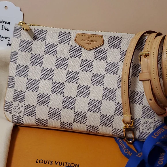 Louis Vuitton Double Zip Pochette in Azur - Picture 6 of 13